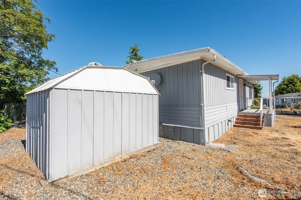 921 S 3rd Avenue Sequim WA 98382
