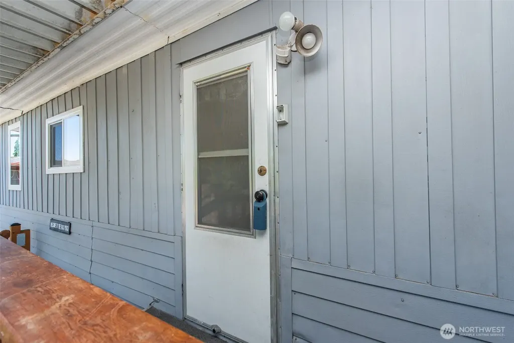 921 S 3rd Avenue Sequim WA 98382