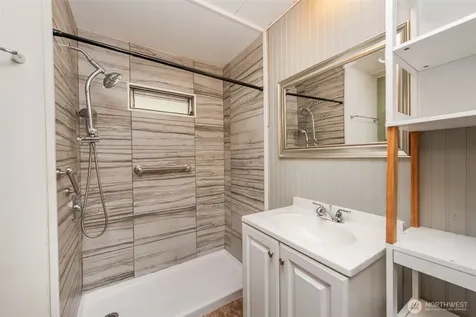 921 S 3rd Avenue Sequim WA 98382