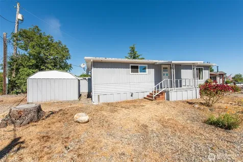 921 S 3rd Avenue Sequim WA 98382
