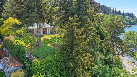 386 Shore Drive Camano Island WA 98282