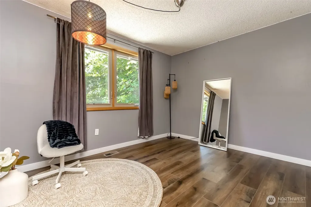 9506 29 Street Ct E Edgewood WA 98371