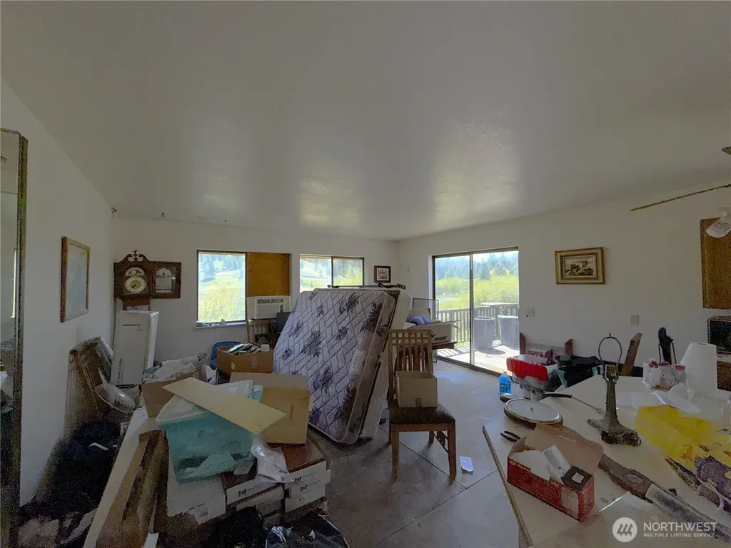 182 Kiwanis Road Republic WA 99166