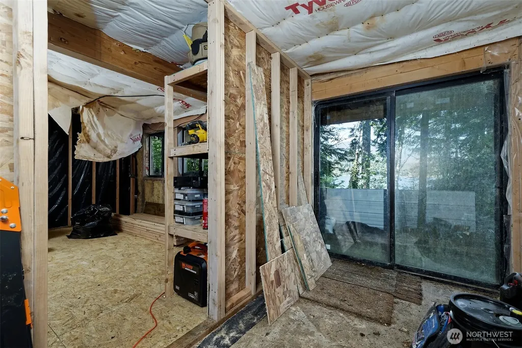2070 W Cushman Ridge Drive Hoodsport WA 98548