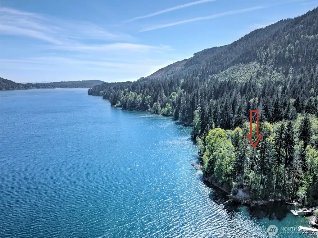2070 W Cushman Ridge Drive Hoodsport WA 98548