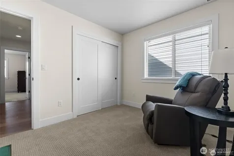 2804 25th Avenue Ct SE Puyallup WA 98374