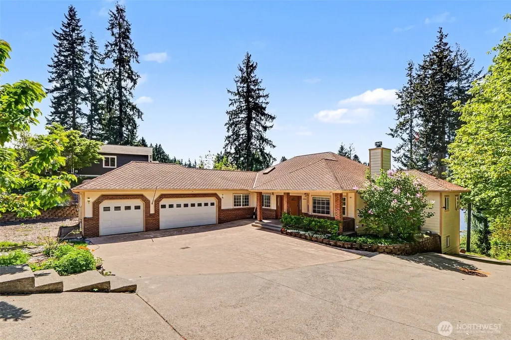 1300 N Lake Stickney Lynnwood WA 98087