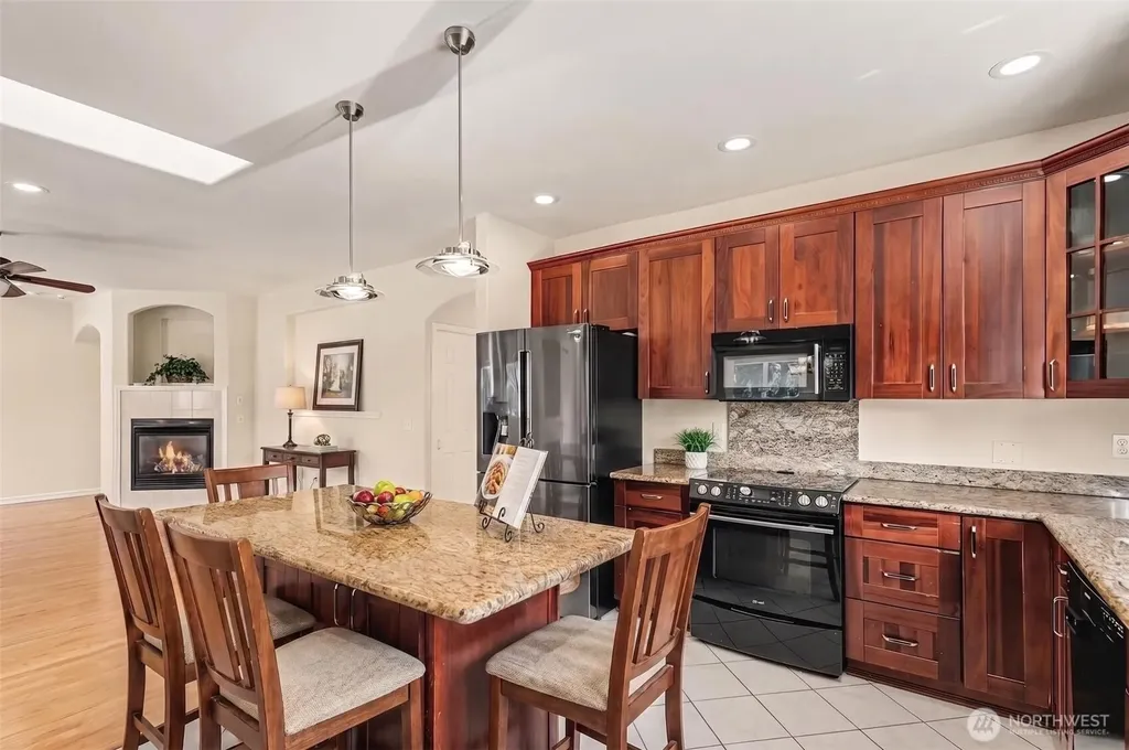 1300 N Lake Stickney Lynnwood WA 98087
