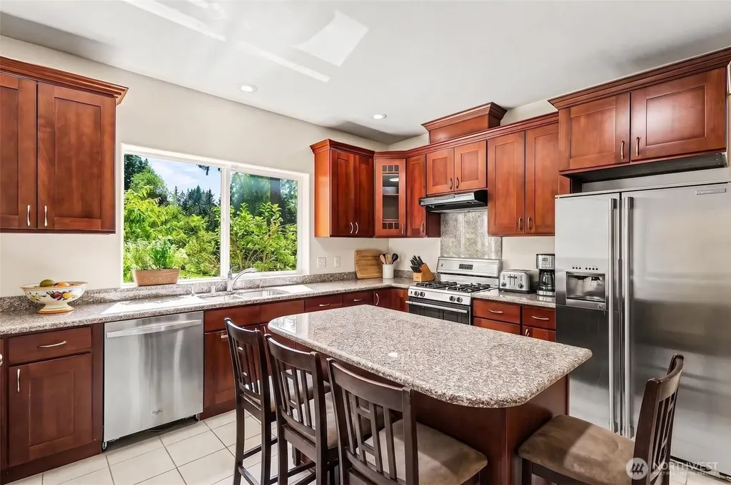 1300 N Lake Stickney Lynnwood WA 98087