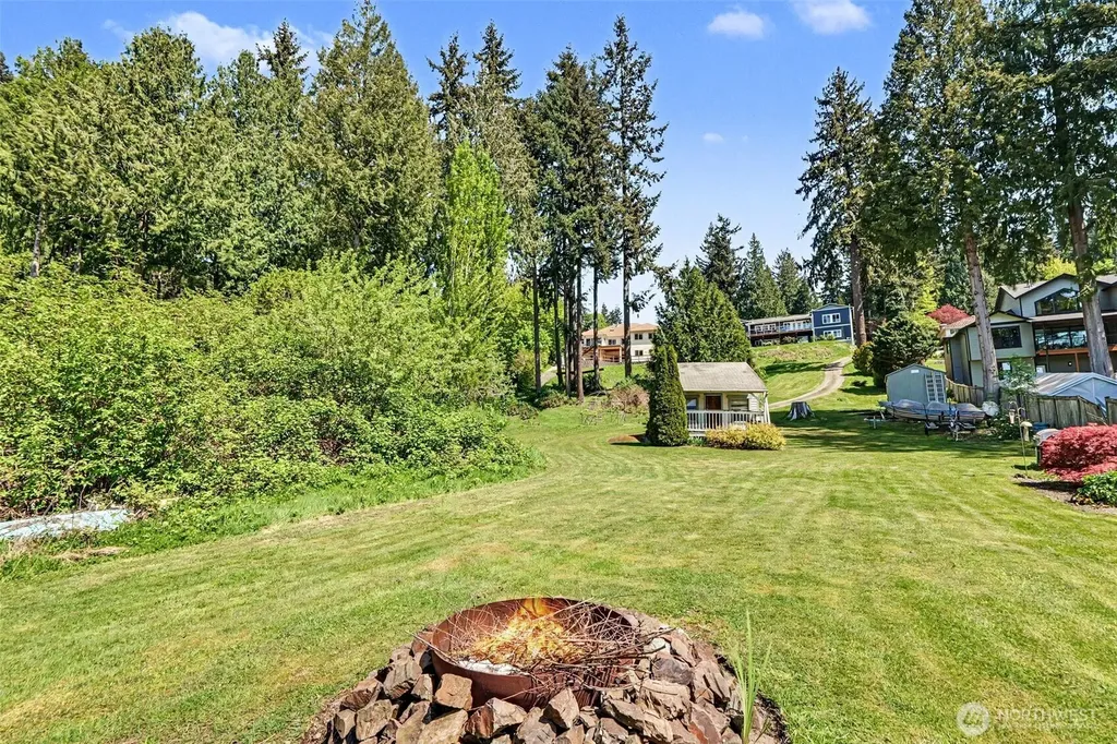 1300 N Lake Stickney Lynnwood WA 98087