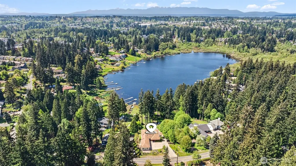 1300 N Lake Stickney Lynnwood WA 98087