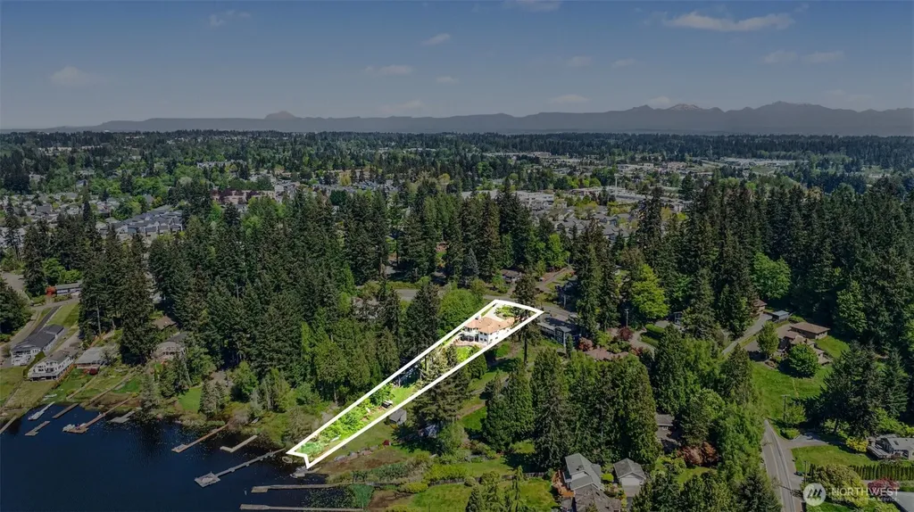 1300 N Lake Stickney Lynnwood WA 98087