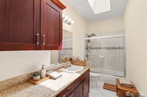 1300 N Lake Stickney Lynnwood WA 98087