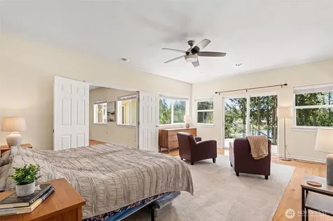 1300 N Lake Stickney Lynnwood WA 98087