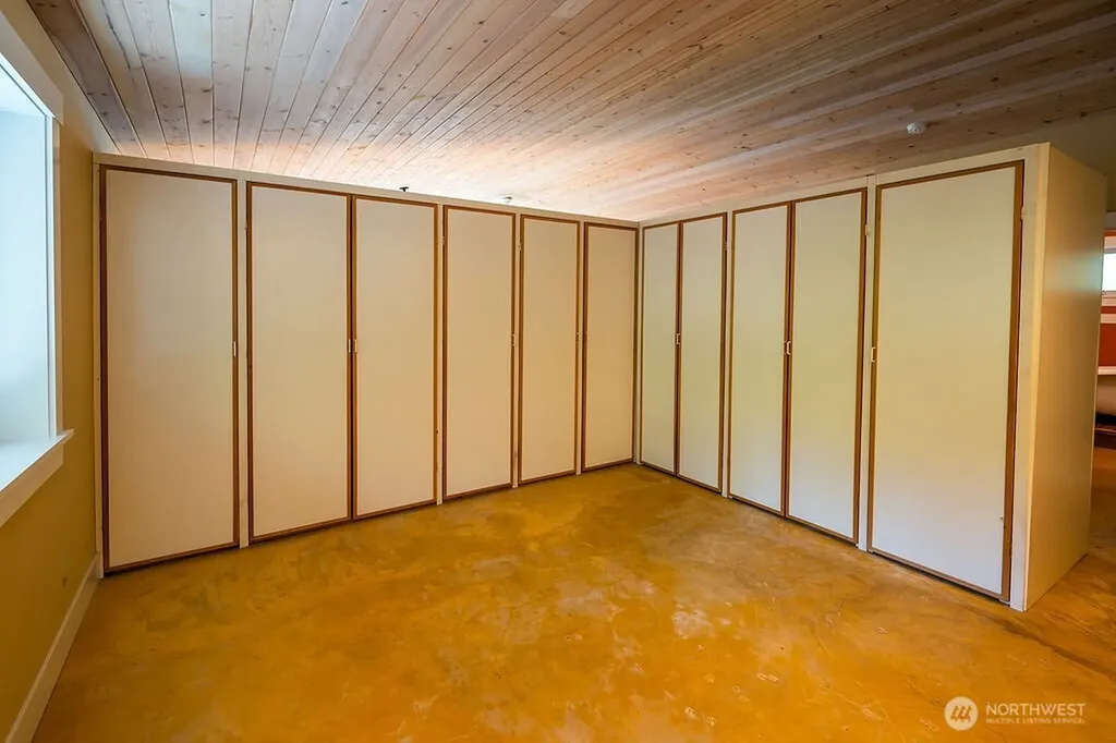 343 Burt Road Lopez Island WA 98261