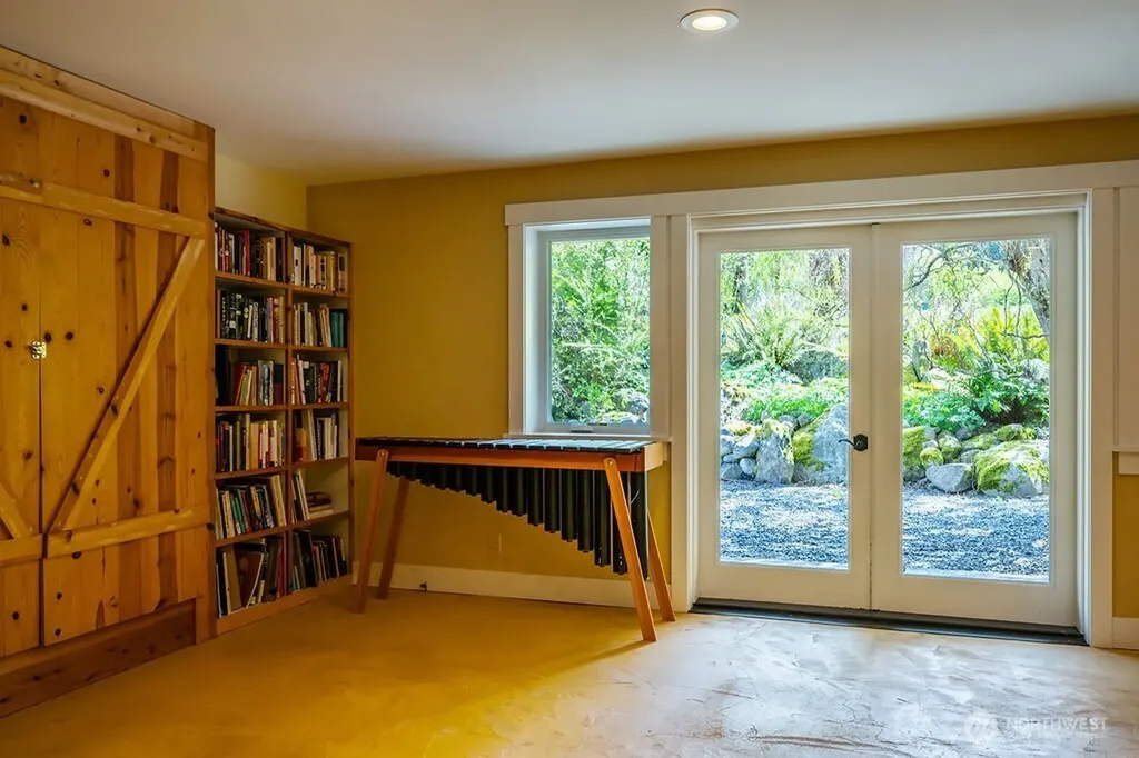 343 Burt Road Lopez Island WA 98261