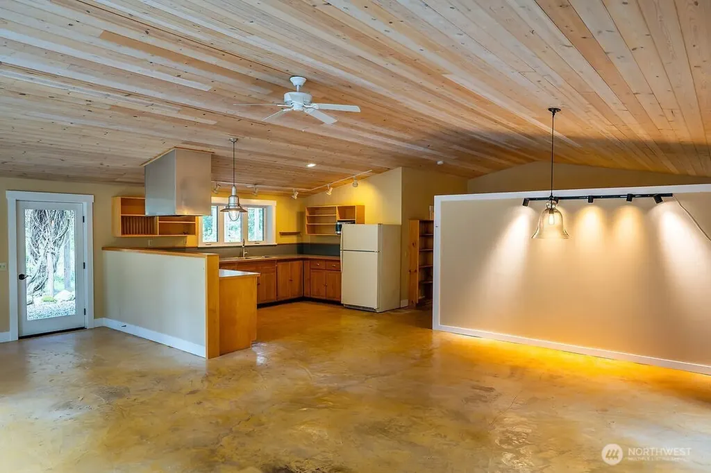 343 Burt Road Lopez Island WA 98261