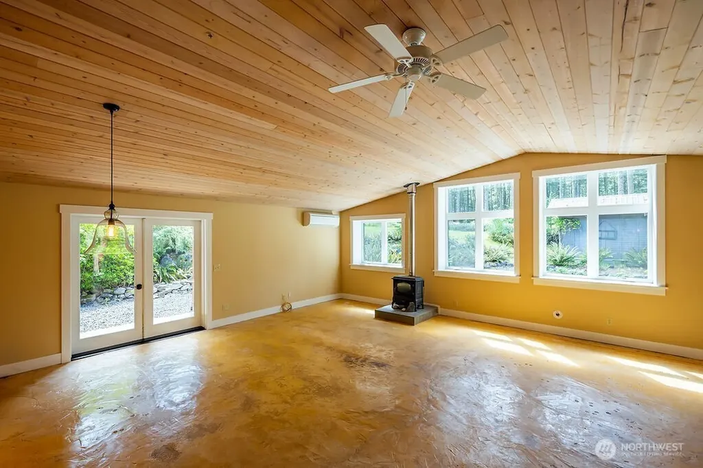 343 Burt Road Lopez Island WA 98261