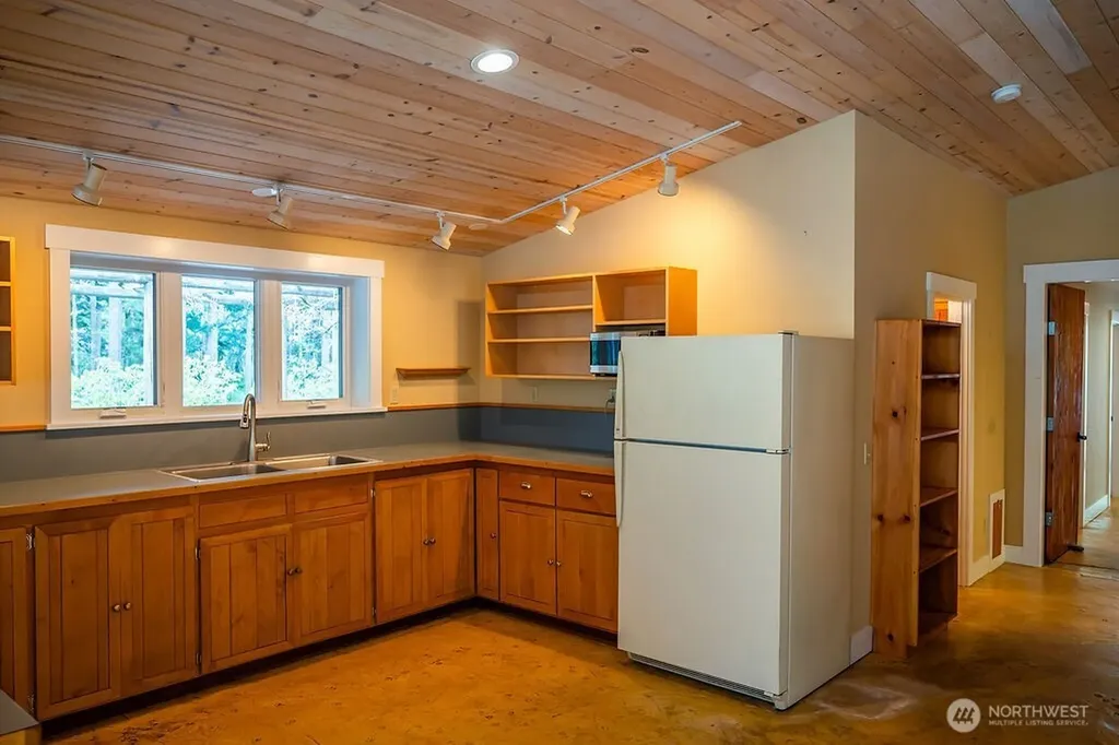 343 Burt Road Lopez Island WA 98261