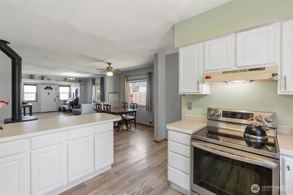 226 SW 16th Street Chehalis WA 98532