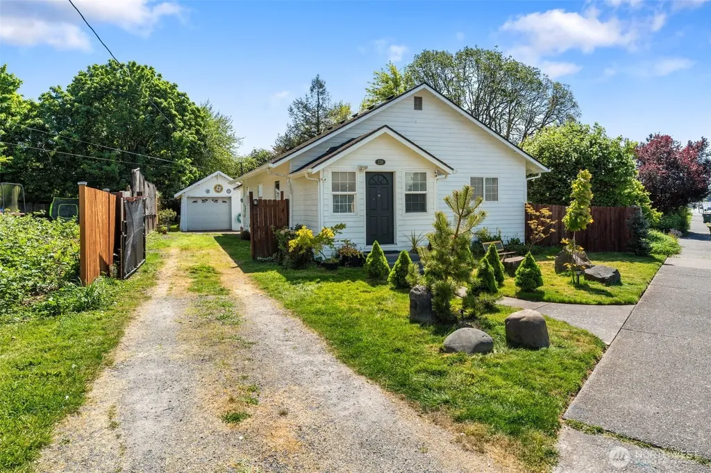 226 SW 16th Street Chehalis WA 98532