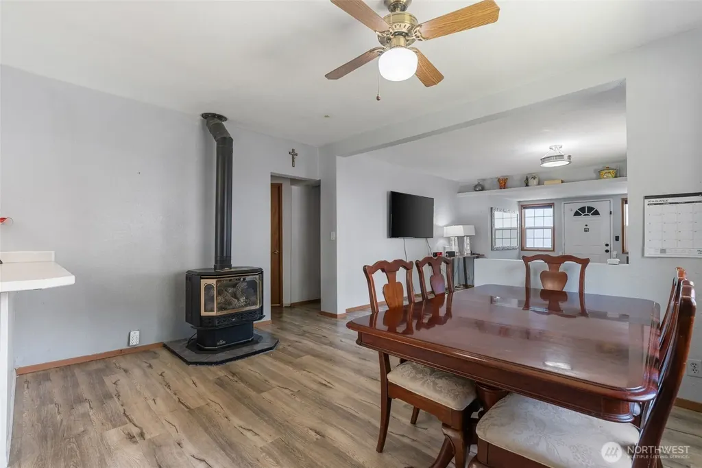 226 SW 16th Street Chehalis WA 98532