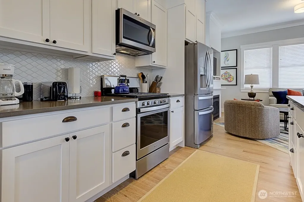 114 Horizon Street Pacific Beach WA 98571