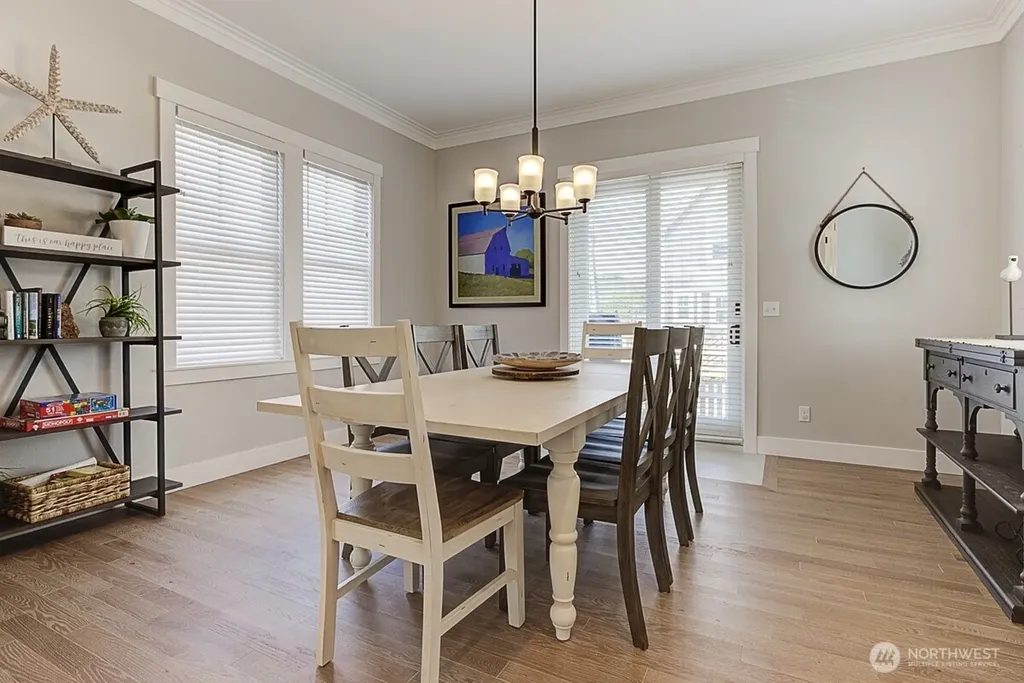 114 Horizon Street Pacific Beach WA 98571