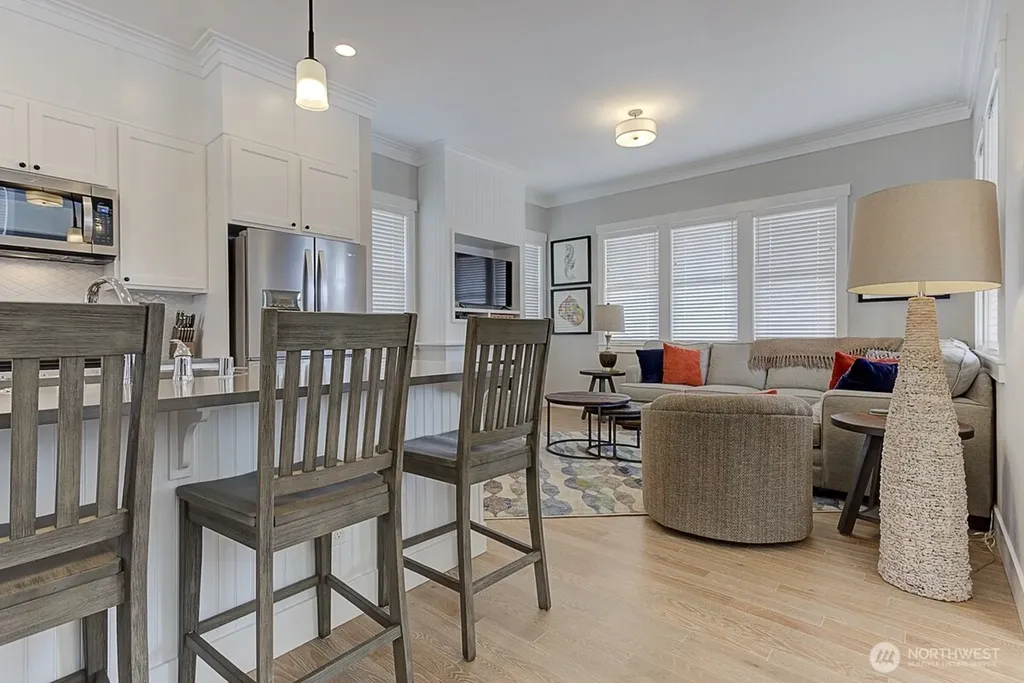 114 Horizon Street Pacific Beach WA 98571