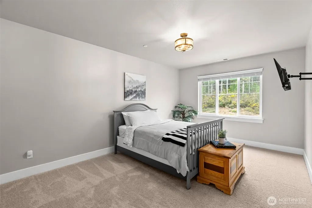 621 Tiedman Road NW Lakebay WA 98349