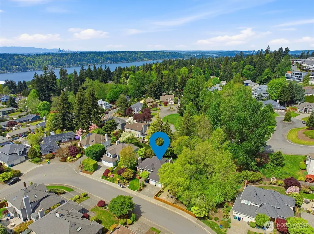 11738 SE 78th Place Newcastle WA 98056