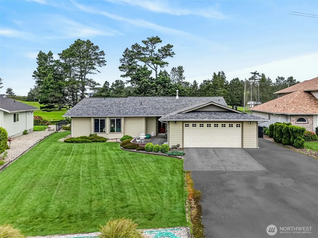 1211 314th Place Ocean Park WA 98640