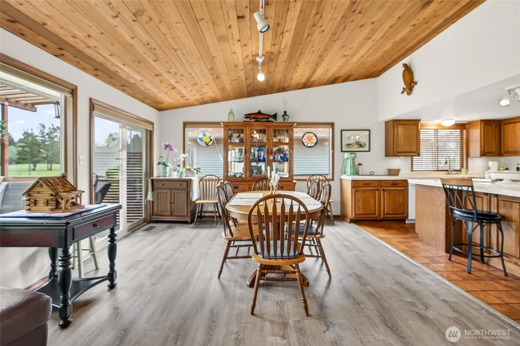 1211 314th Place Ocean Park WA 98640