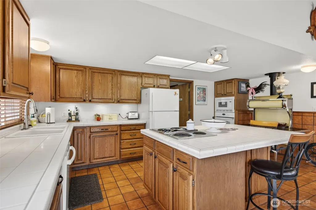 1211 314th Place Ocean Park WA 98640