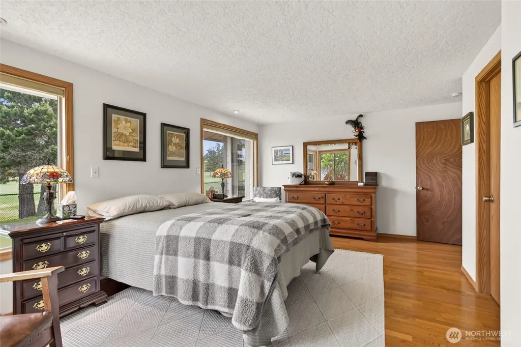 1211 314th Place Ocean Park WA 98640