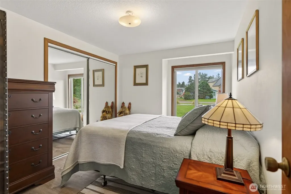 1211 314th Place Ocean Park WA 98640