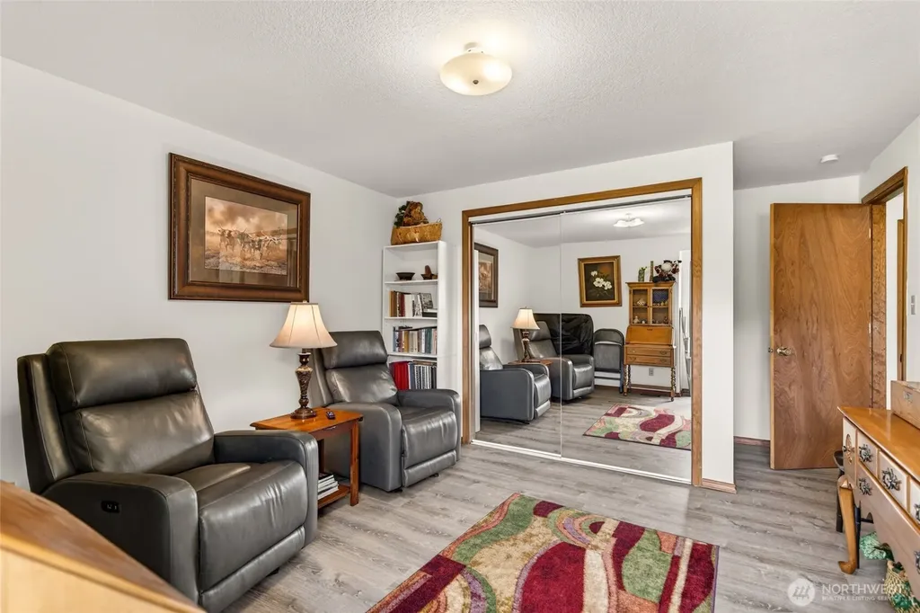 1211 314th Place Ocean Park WA 98640
