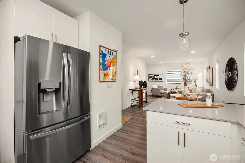 12526 15th Avenue NE Seattle WA 98125