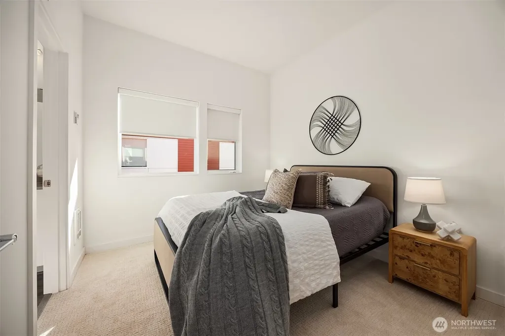 12526 15th Avenue NE Seattle WA 98125