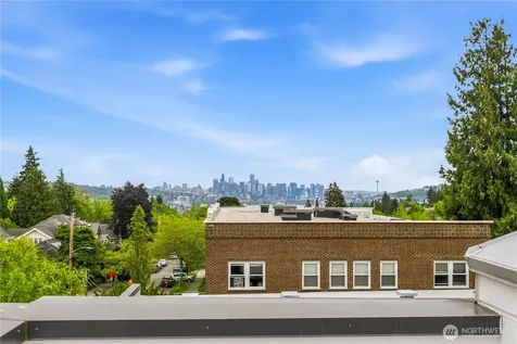 4419 B Corliss Avenue N Seattle WA 98103