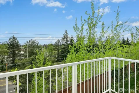 7111 134th Court SE Newcastle WA 98059