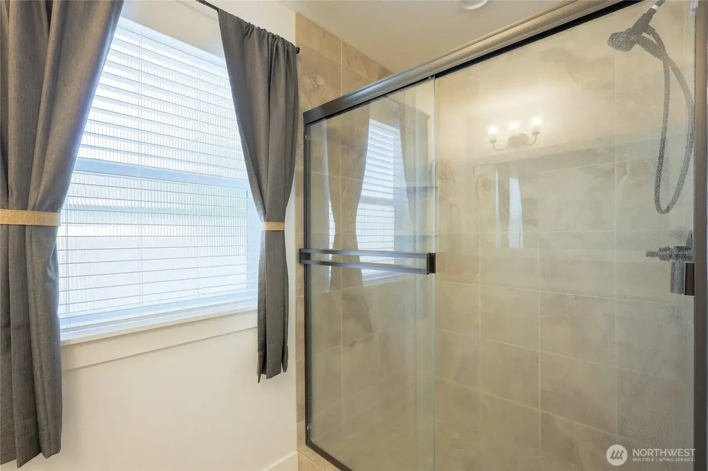 10921 NE 137th Avenue Vancouver WA 98682