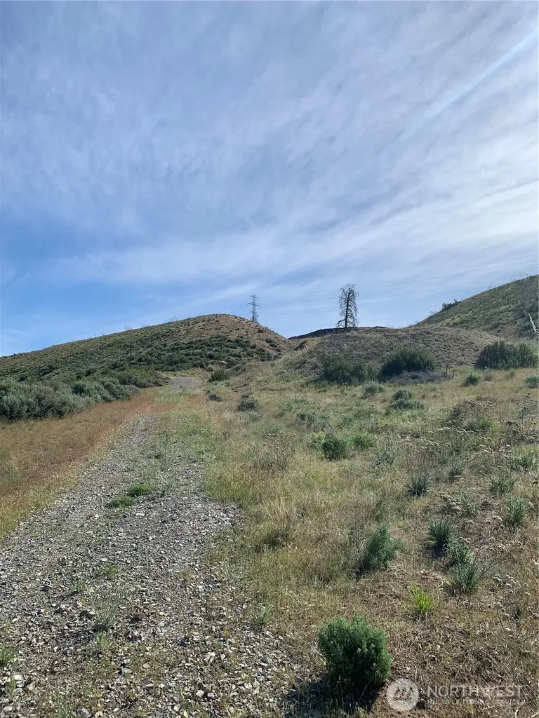 114 Crumbacher Road Tonasket WA 98855
