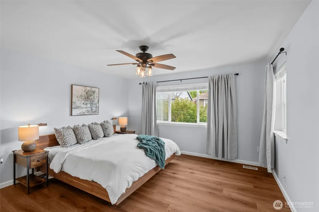 4970 Switchback Loop SE Lacey WA 98513