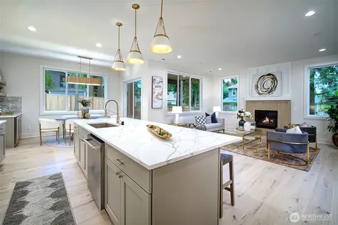 12825 NE 78th Place Kirkland WA 98033