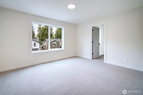 12825 NE 78th Place Kirkland WA 98033