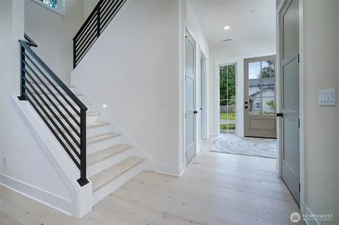 12825 NE 78th Place Kirkland WA 98033