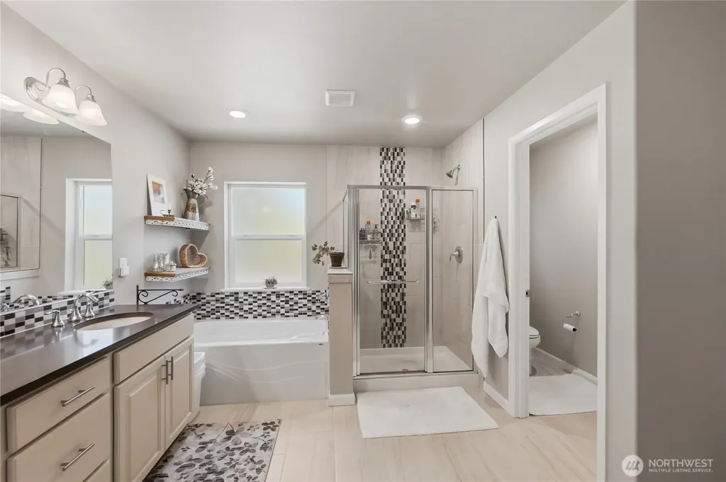 4991 Admiral Street Gig Harbor WA 98332
