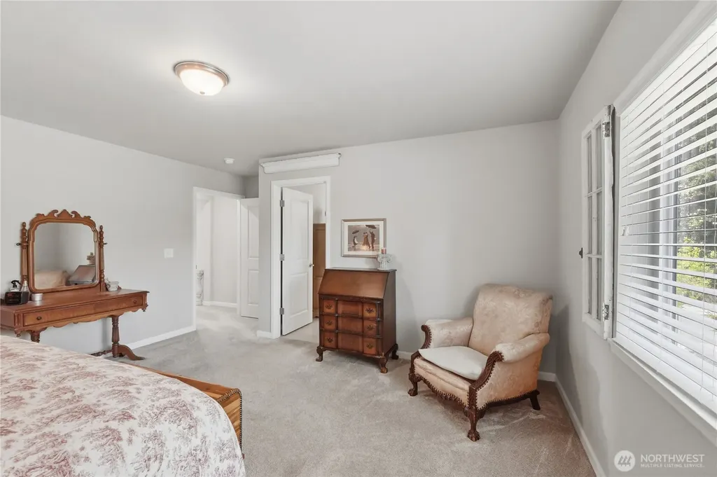 4991 Admiral Street Gig Harbor WA 98332