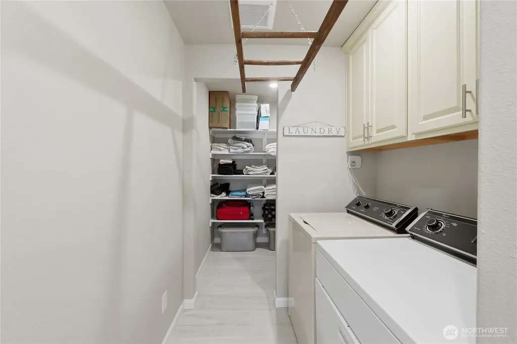 4991 Admiral Street Gig Harbor WA 98332